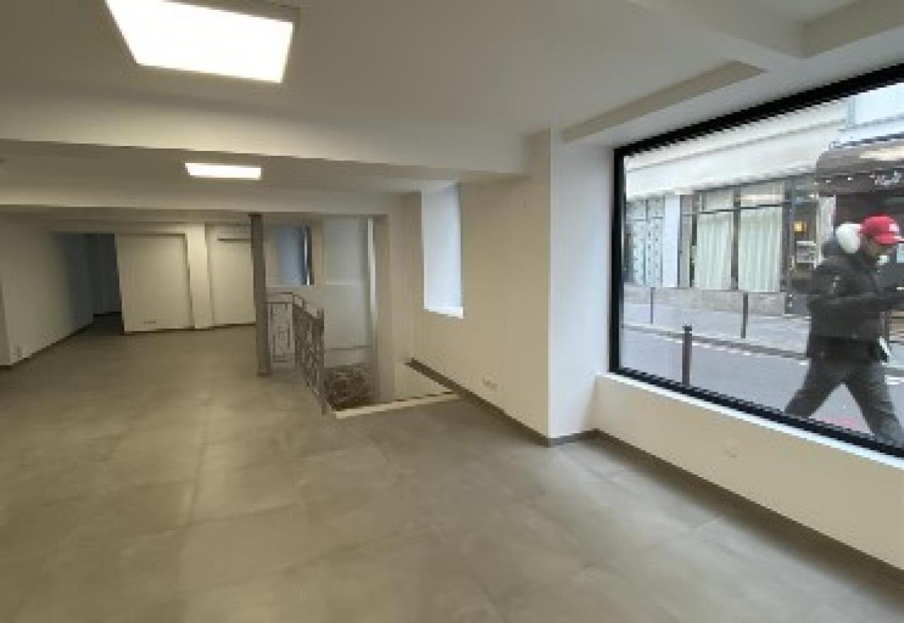 Bureau Paris 215m² Location bureau Paris OLBUR2427221 4
